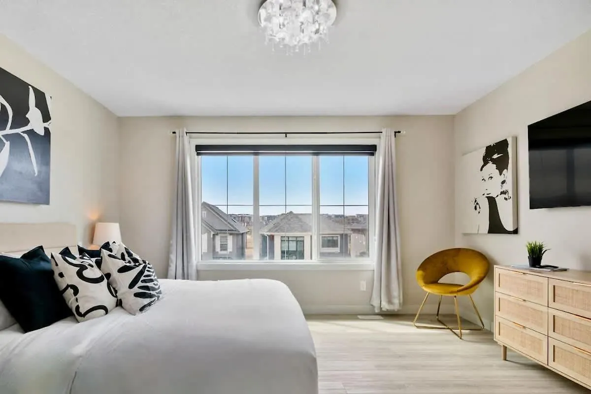 Golden Retreat - Games Movie Room - 8Bd - 5Bath Калгари 0*,